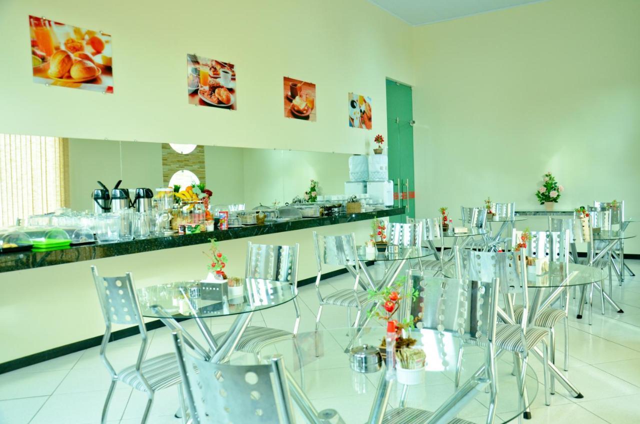Tocantins Palace Hotel Tailandia Buitenkant foto